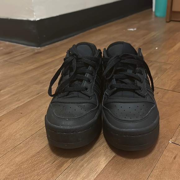 Shoes - Adidas Originals Forum Bold Sneaker - Black